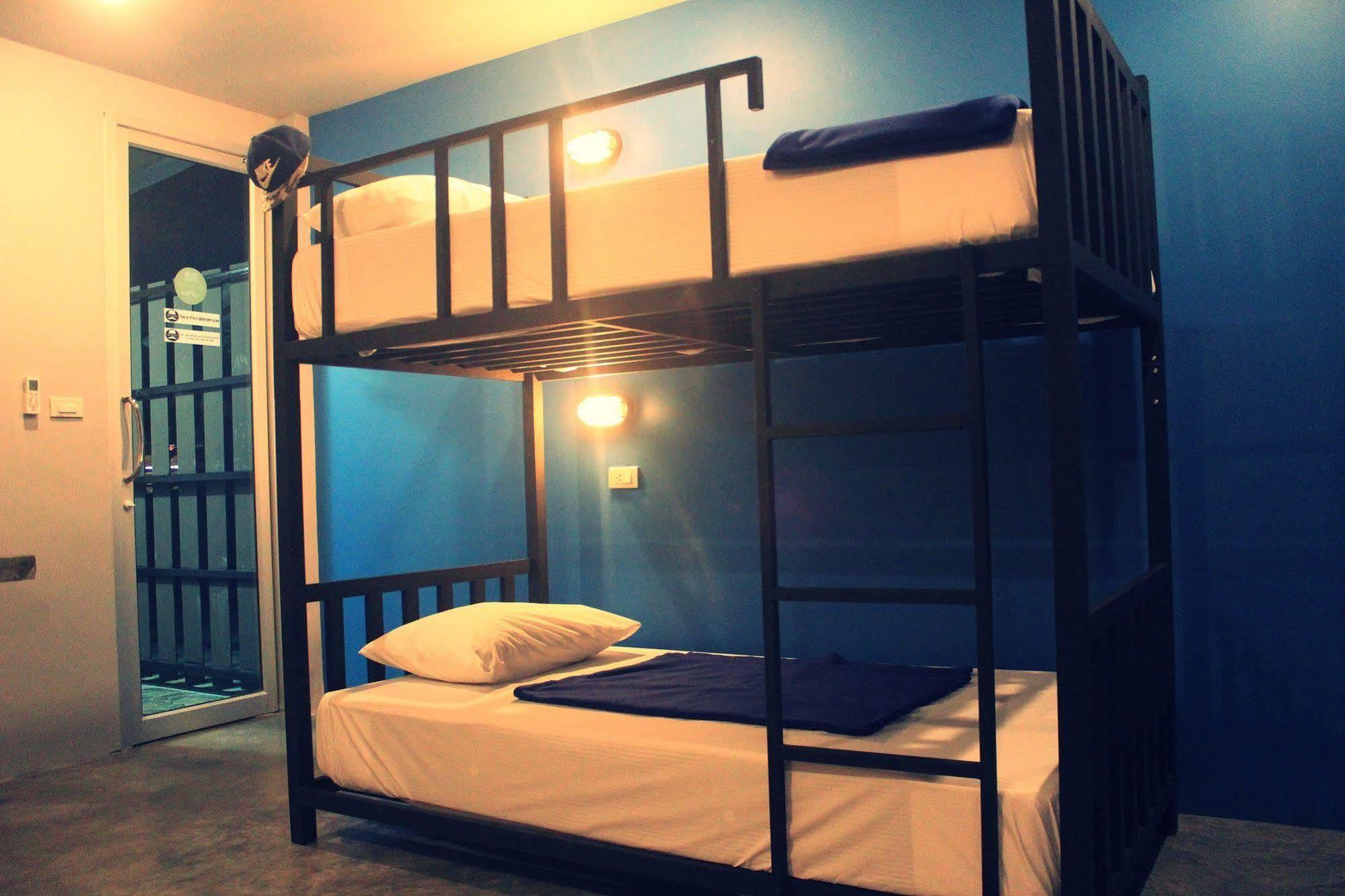 Hip Hostel - Sha Plus Patong Exterior foto